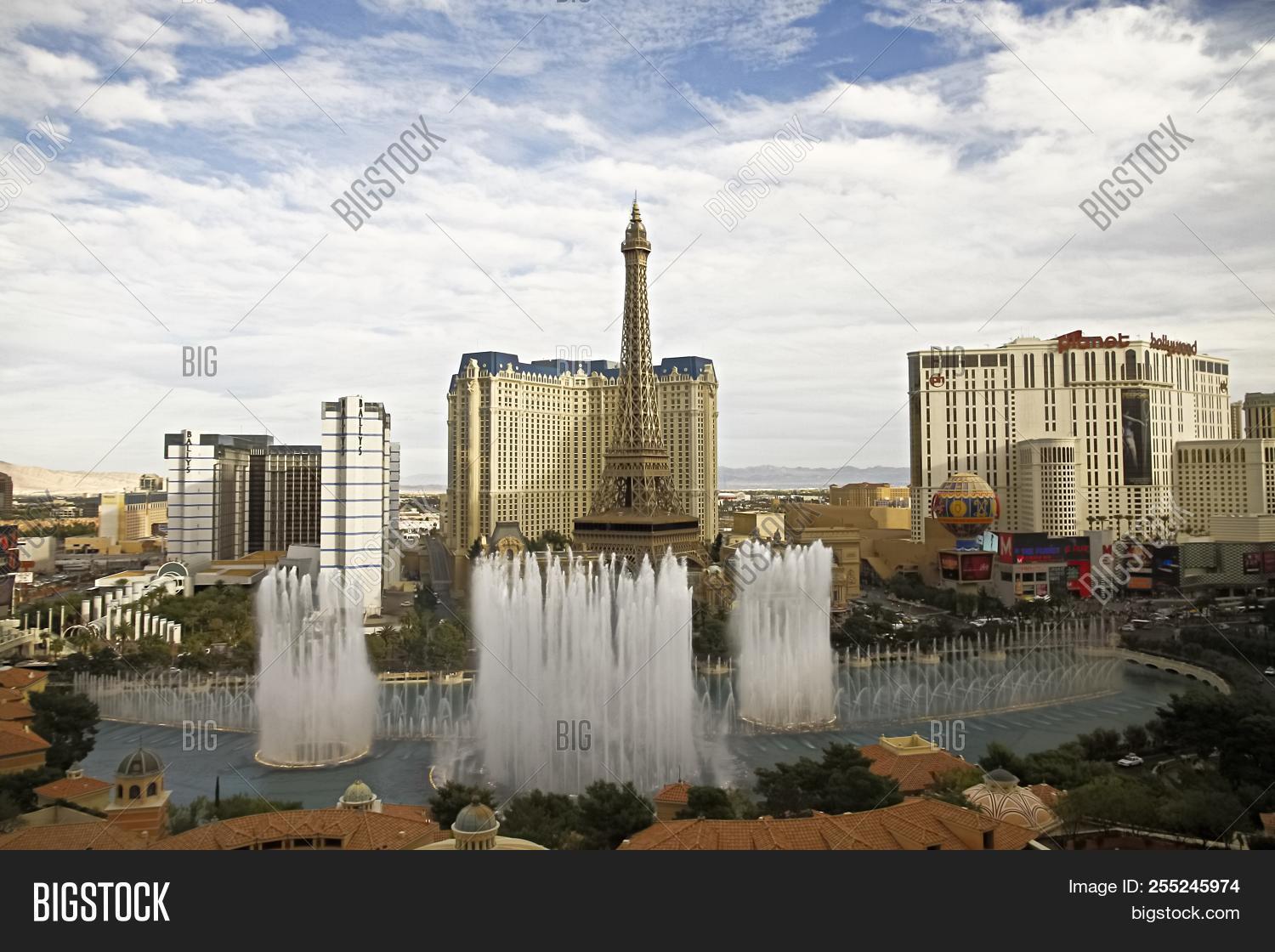 Las Vegas,nv/usa Oct Image & Photo (Free Trial) Bigstock