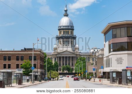 Springfield, Il - June 19, 2018: Illinois State Capitol From East Capitol Avenue