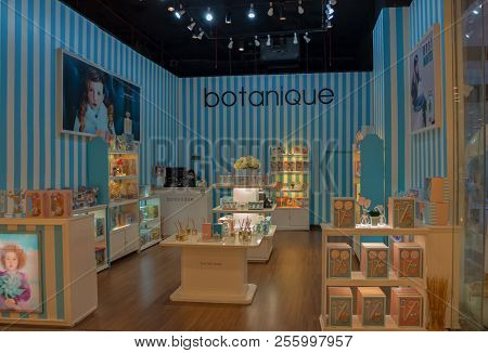 Pattaya, Thailand - October 19, 2016: Central Festival This Is The Botanique Shop Inside Of The Cent