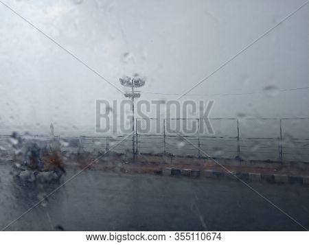 Tank Bund Hussain Sagar In Rainy Season Picture