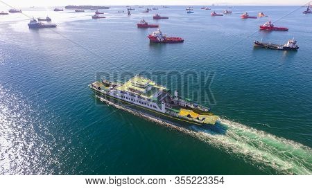 Labuan,malaysia-mar 21,2020:ro Ro Ferry Passenger Sailing To Menumbok,sabah With Background Of Labua