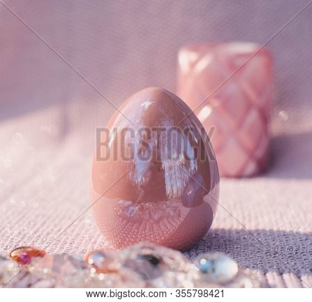 Easter background with Easter eggs. Soft focus, bokeh effect. Happy easter greeting card template in