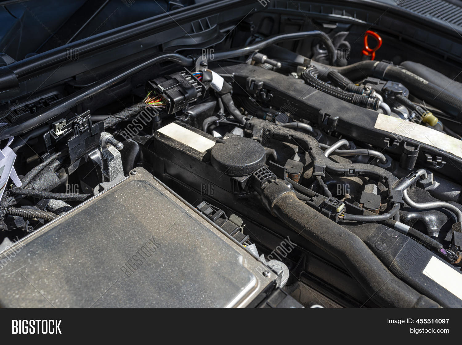 Modern Diesel Engine Image & Photo (Free Trial) Bigstock