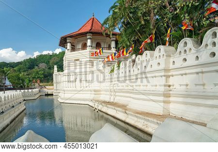 Temple Of The Sacred Tooth Relic (sri Dalada Maligawa) Is A Buddhist Temple In Kandy, Sri Lanka. It 