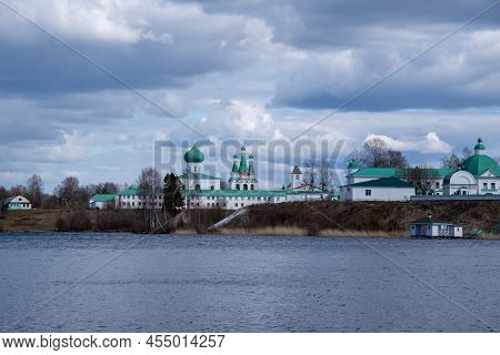 View Of The Roshchinsky Lake And The Trinity Alexander-svirsky Monastery. Village Staraya Sloboda, L