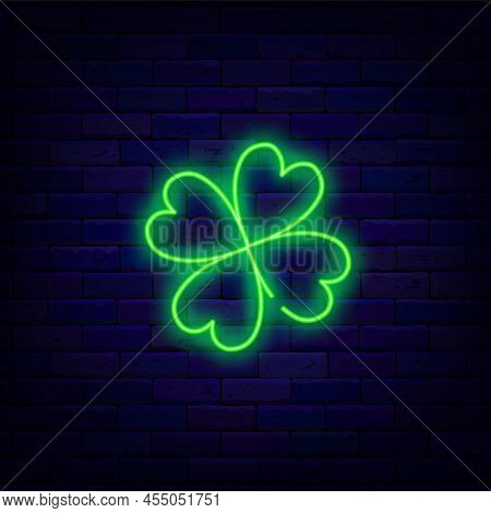 Lucky Clover Neon Icon. Saint Patricks Day. Casino Symbol. Gambling Concept. Royal Sign. Slot Machin