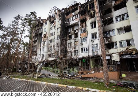 Irpin, Kyev Region Ukraine - 09.04.2022: Cities Of Ukraine After The Russian Occupation. Destroyed B