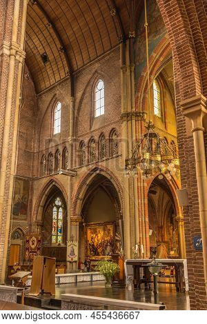Alkmaar, Netherlands. April 2022. The Interior Of The St. Laurentius Church In Alkmaar.