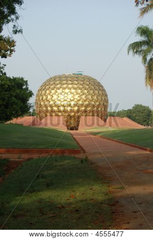 Matrimandir