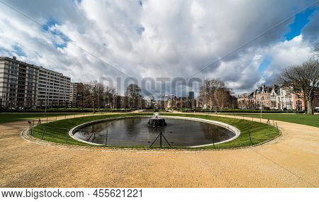 Brussels European District, Brussels Capital Region - Belgium - 02 17 2020 Fountain And Park At The 