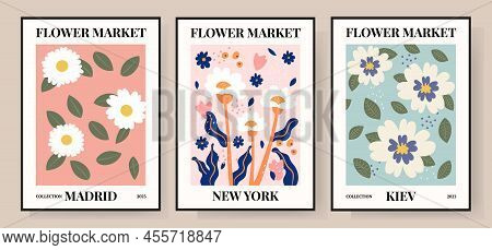 Set 1970 Daisy Flowers Market Poster. Abstract Floral Illustration. Poster For Postcards, Wall Art, 