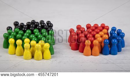 Wooden Figurines In The Colors Of German Political Parties, Green Party, Fdp And Christian Democrati