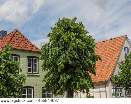 the small city of Anris at the schlei river