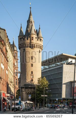 Eschersheimer Turm In Frankfurt