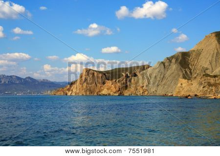 Kimmerische Bergen und dem Meer.