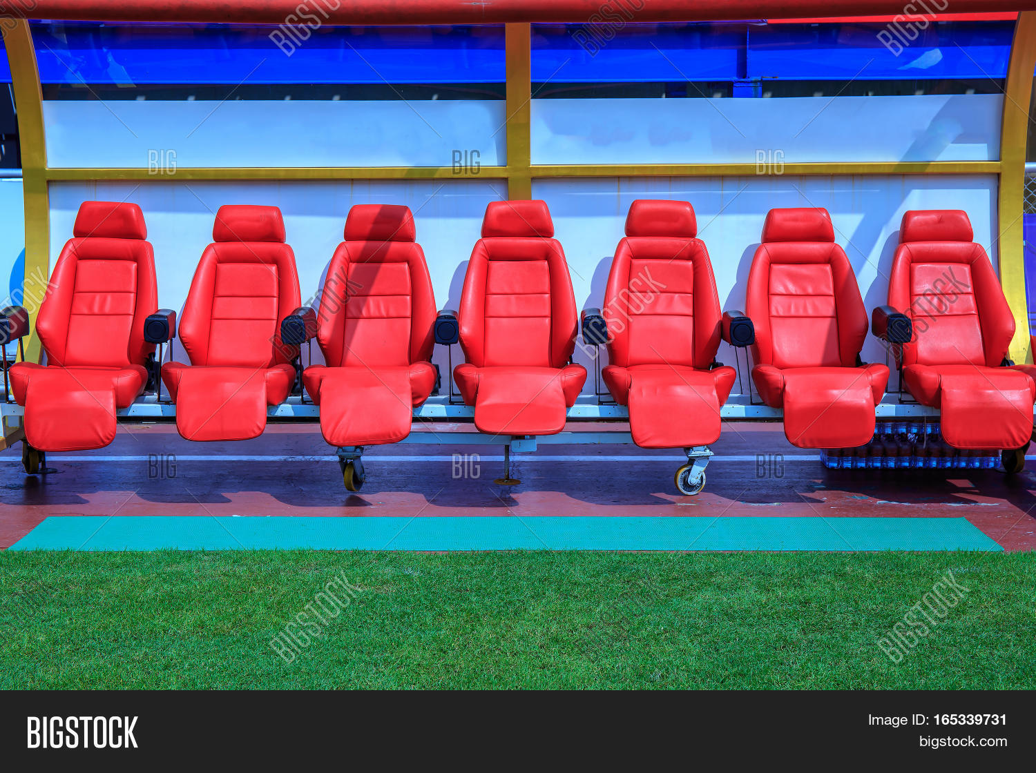 Front View Red Bench Image & Photo (Free Trial) | Bigstock