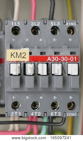Electric powered semi -automatic plate electric power