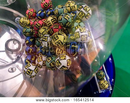 Image of lottery balls during extraction of the winning numbers.