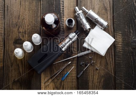 Adjustable electronic cigarette, Non carcinogenic alternative for smoking, vape