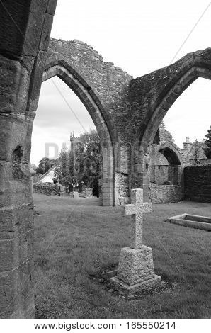 A view of the ruins of Muthill old church