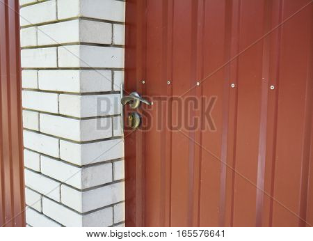 House metal fence door handle installation outdoor