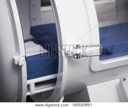 Hyperbaric Oxygen Therapy Tank