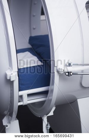 Hyperbaric Oxygen Therapy Tank