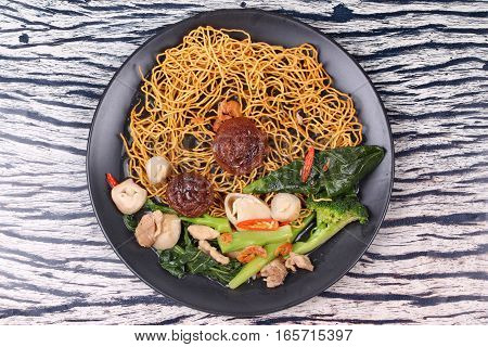 Crisy Noodle Topped Kale Soup.