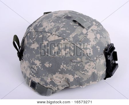 Amerykański Ach (advanced Combat Helmet). Kask XXI wieku