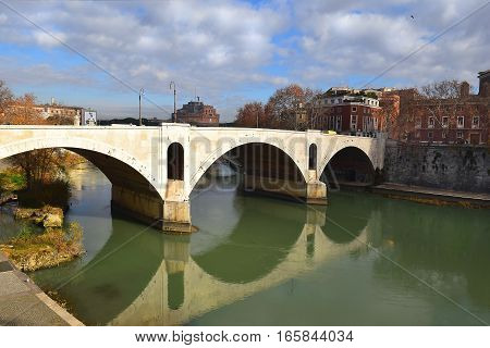 Ponte Principe Amedeo Savoia Aosta, also known as Ponte Principe, bridge across the Tiber in Rome, Italy