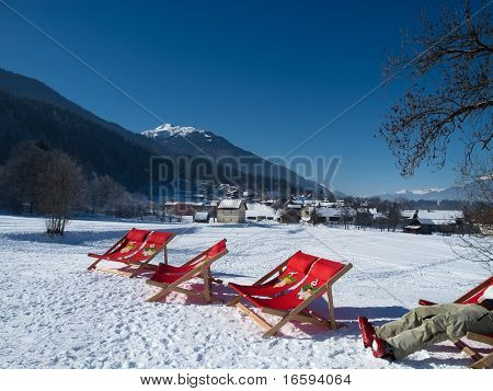 Sonne-Stühle ich