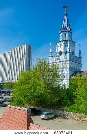 The Izmailovsky Kremlin Tower