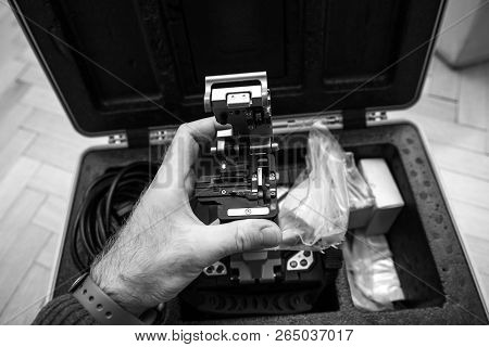 Technician Pov At High-precision Optical Fiber Cleaver For Cutting Optical Fiber Very Precisely Duri