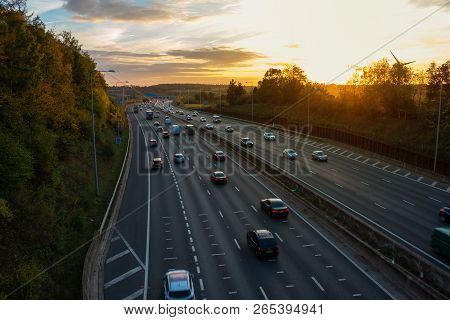 London, Uk - October 18, 2018: Evening Heavy Traffic On Busiest British Motorway M25