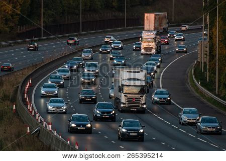 London, Uk - October 18, 2018: Evening Heavy Traffic On Busiest British Motorway M25