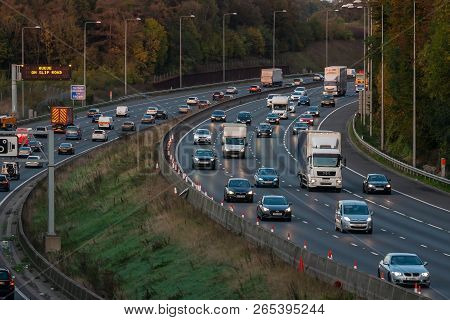 London, Uk - October 18, 2018: Evening Heavy Traffic On Busiest British Motorway M25