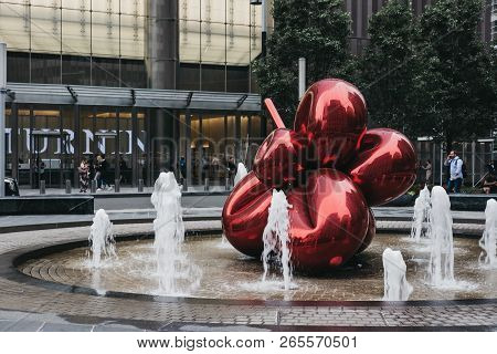 New York - May 31, 2018: Red Balloon Flower By Jeff Koons At 7 World Trade Center, New York, Across 