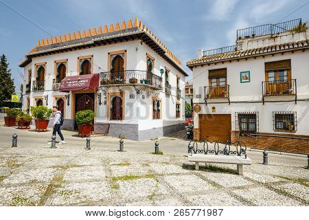 Granada, Spain, April 06, 2018: Street View Of The Historic District Of Albaicin In Granada, Andalus