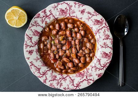 Bean Stew / Turkish Barbunya Pilaki.