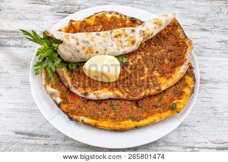 Traditional Turkish Foods; Turkish Pita Pizza (lahmacun)