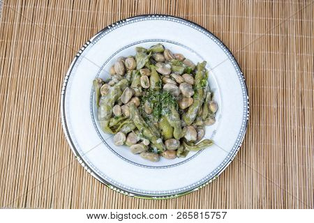 Turkish Food Broad Beans, Dill And Olive Oil / Zeytinyagli Bakla.