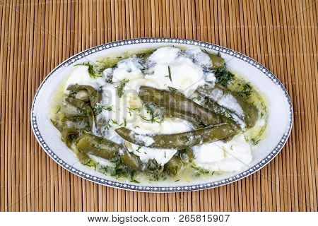 Turkish Food Broad Beans, Dill And Olive Oil / Zeytinyagli Bakla.