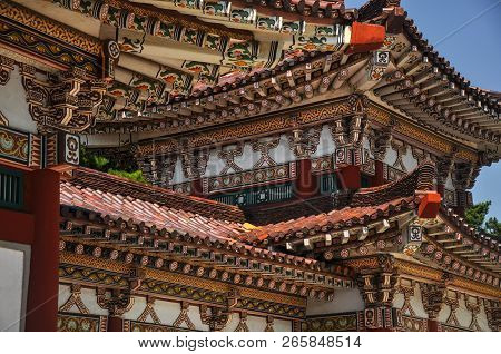 Marvelous Temple Tomb Of King Tongmyong In North Korea Is One Of The Few Remains From The Koryo Dyna