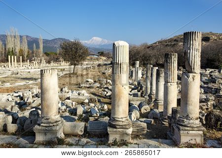 The Temple Of Aphrodite In Aphrodisias Turkey (aydin / Turkey)