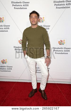 LOS ANGELES - OCT 28:  Ed Westwick at the 