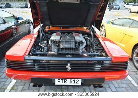 Quezon City, Ph - Apr 13 - Ferrari Testarossa Motor Engine At Rev Up Car Show On April 13, 2019 In Q