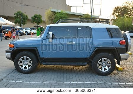 Quezon City, Ph - Apr 13 - Toyota Fj Cruiser At Rev Up Car Show On April 13, 2019 In Quezon City, Ph