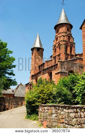 Typique Château rouge en français Collonges la Rouge
