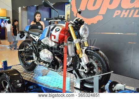 Pasay, Ph - Apr 7 - Bmw Motorrad R Ninet Motorcycle At Manila International Auto Show On April 7, 20