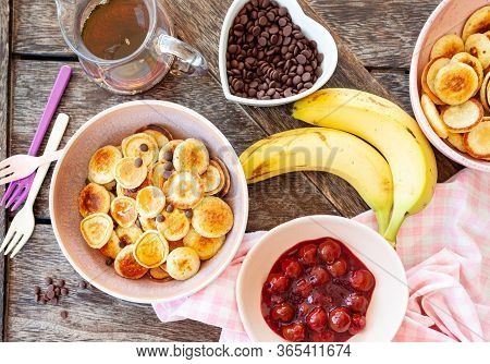 Pancake Cereal, Mini Pancakes In A Bowl With Maple Sirup